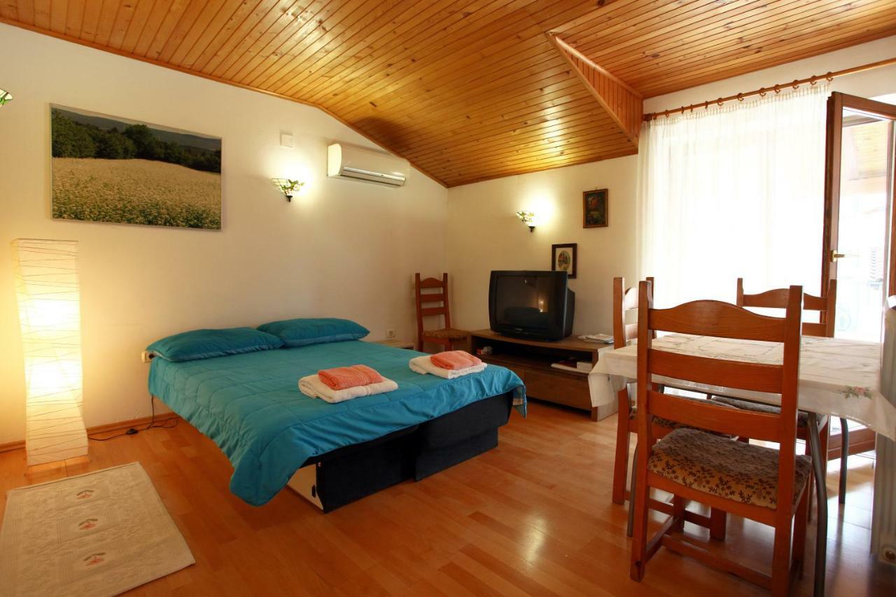 Apartment Svobode Izola Eksteriør bilde