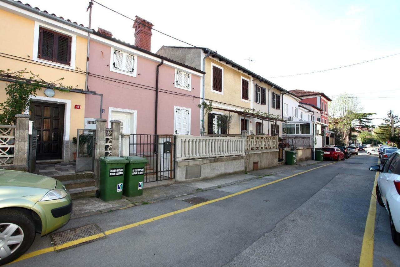 Apartment Svobode Izola Eksteriør bilde